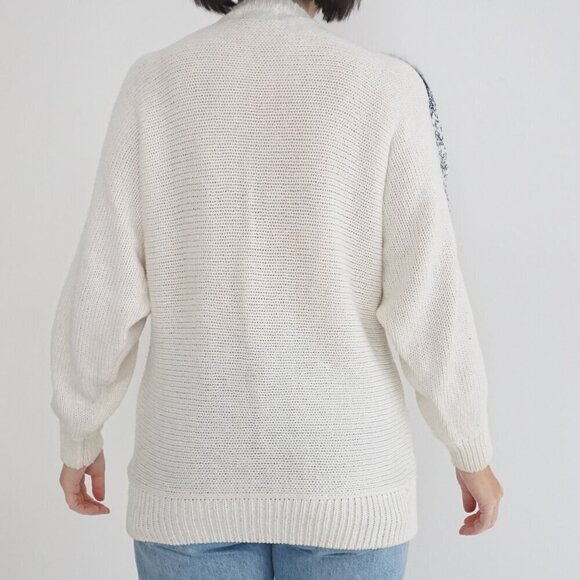 Vintage Dynanite White Black Knit Crewneck Sweater P/S - Picture 3 of 14